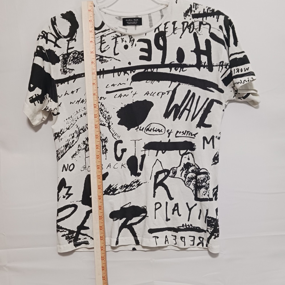 Zara Man White t-shirt with Black Graffiti Writing Sz S - Picture 5 of 9